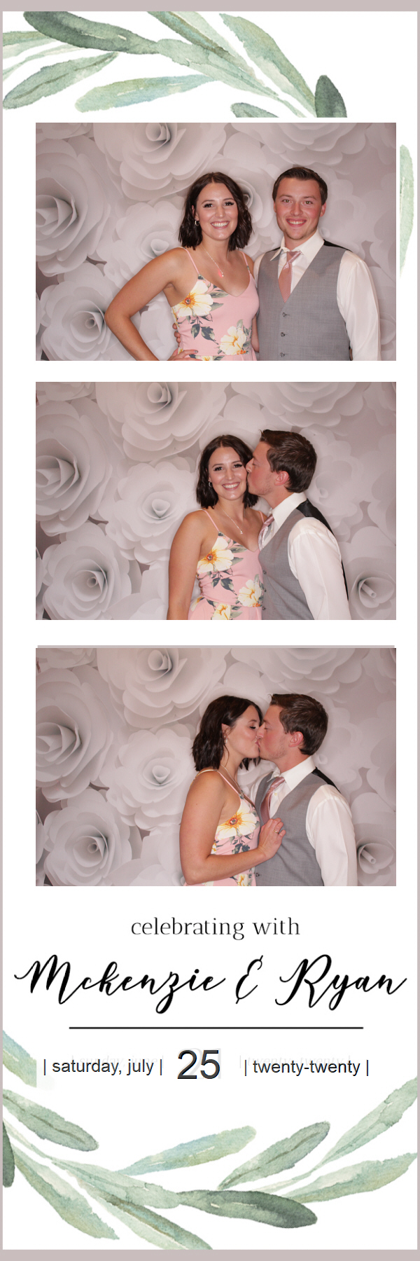 McKenzie & Ryan's Wedding | View more photos from the event at gallery.photoboothbillings.com/u/PhotoBoothBillings/McKenzie-Ryans-Wedding